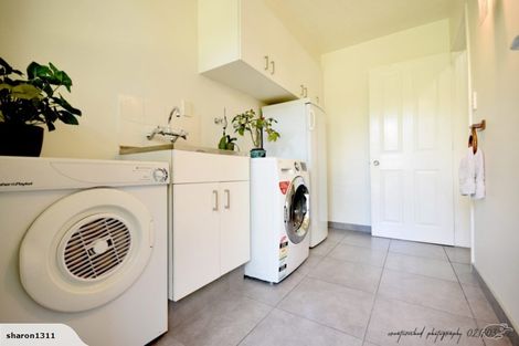 Photo of property in 12 Chevron Place, Ilam, Christchurch, 8041