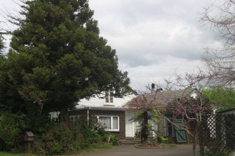 Photo of property in 2 Logan Street, Fairy Springs, Rotorua, 3015