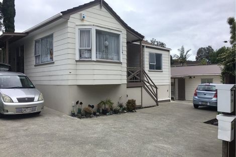 Photo of property in 135 Moire Road, West Harbour, Auckland, 0618