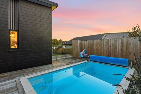 Photo of property in 10 Ellesmere Close, Pyes Pa, Tauranga, 3112