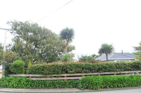 Photo of property in 12 Montgomery Crescent, Clouston Park, Upper Hutt, 5018