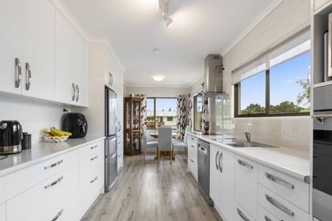 Photo of property in 65 Cumberland Street, Welbourn, New Plymouth, 4312