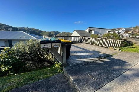 Photo of property in 6b Narbada Crescent, Khandallah, Wellington, 6035
