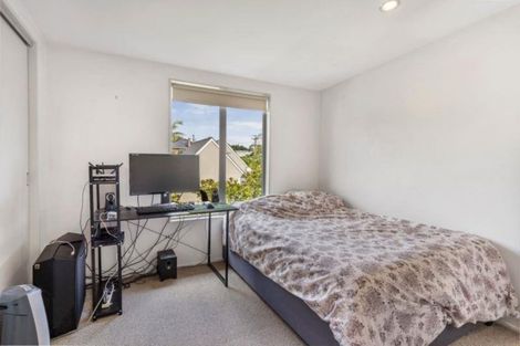 Photo of property in 7/33 School Road, Morningside, Auckland, 1021