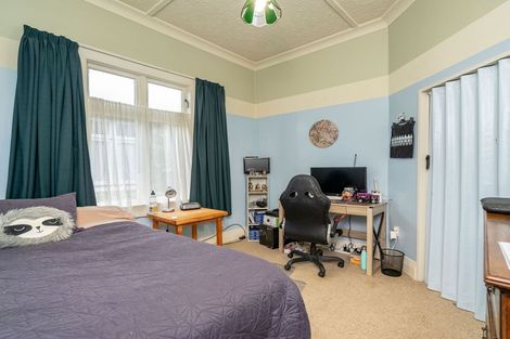 Photo of property in 360 Bay View Road, Saint Clair, Dunedin, 9012