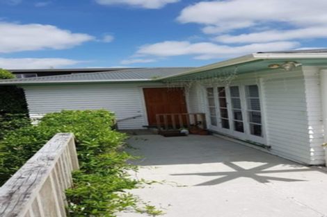 Photo of property in 10 Chamberlain Road, Massey, Auckland, 0614