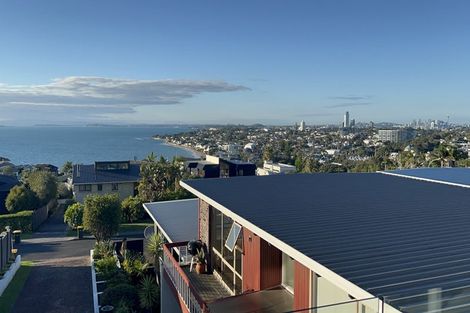 Photo of property in 3/3 Marama Street, Castor Bay, Auckland, 0620