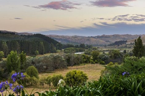 Photo of property in 35 Waimarama Road, Havelock North, 4294