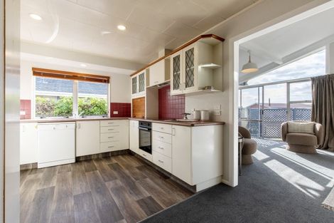 Photo of property in 19 Mclean Terrace, Waipukurau, 4200