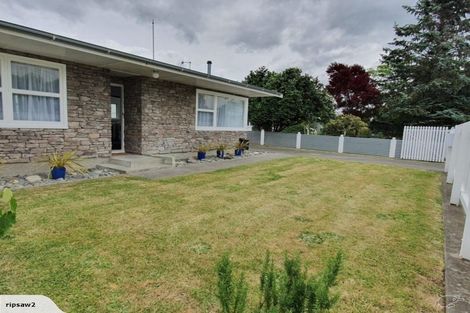 Photo of property in 817 Lawrence Street, Akina, Hastings, 4122