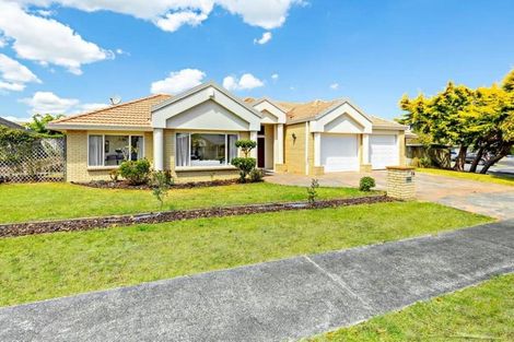Photo of property in 14 Glencullen Place, Dannemora, Auckland, 2016