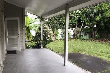 Photo of property in 34 Titirangi Road, New Lynn, Auckland, 0600