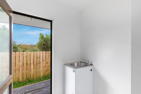 Photo of property in 2/5 Malaspina Place, Papatoetoe, Auckland, 2025