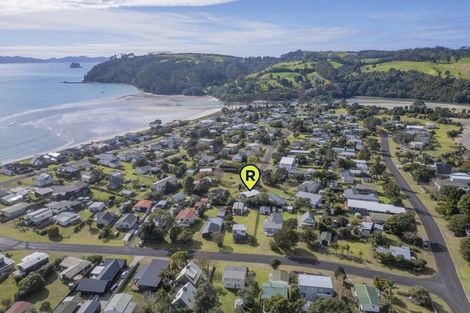 Photo of property in 12 Hardy Place, Cooks Beach, Whitianga, 3591