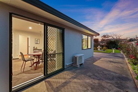 Photo of property in 67 Cedar Drive, Paraparaumu Beach, Paraparaumu, 5032