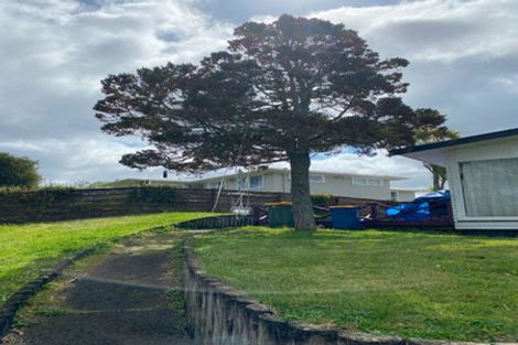 Photo of property in 61 Juniper Road, Sunnynook, Auckland, 0620