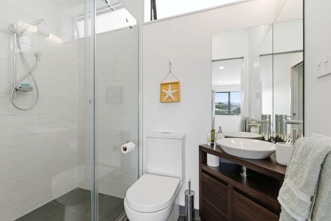 Photo of property in 11/104 Maupuia Road, Maupuia, Wellington, 6022