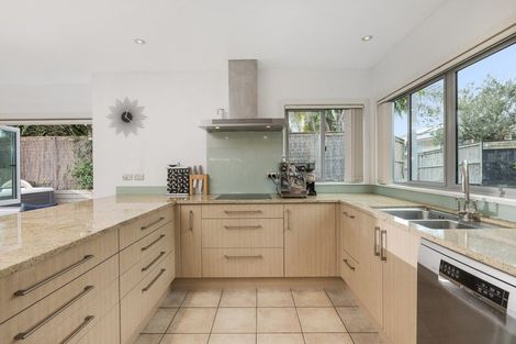 Photo of property in 36b Orkney Road, Mount Maunganui, 3116