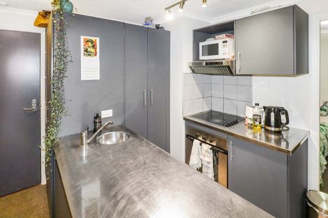 Photo of property in Monvie Apartments, 701/15 Holland Street, Te Aro, Wellington, 6011