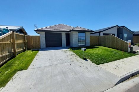 Photo of property in 43 Crossley Avenue, Woodend, 7610