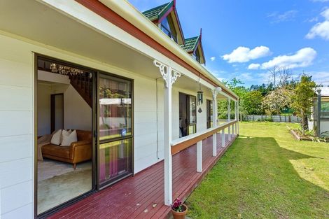 Photo of property in 44 Te Horo Beach Road, Te Horo, Otaki, 5581