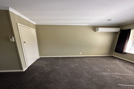 Photo of property in 11 Lyndhurst Crescent, Aranui, Christchurch, 8061