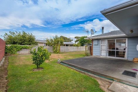 Photo of property in 10 Hollows Crescent, Takaro, Palmerston North, 4412