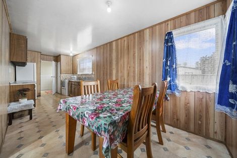 Photo of property in 89 Idlewild Avenue, Mangere, Auckland, 2022