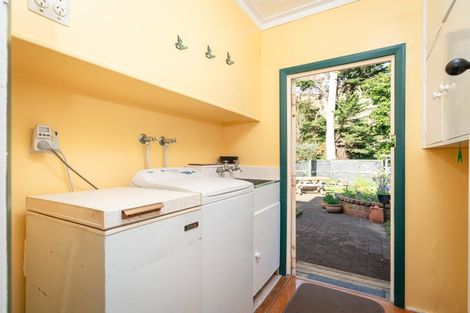 Photo of property in 72 Wellington Road, Paekakariki, 5034