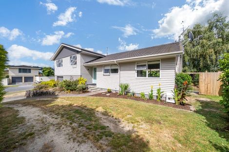Photo of property in 6 Brightwater Crescent, Totara Park, Upper Hutt, 5018
