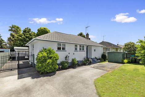 Photo of property in 51 Kenney Crescent, Fairfield, Hamilton, 3214