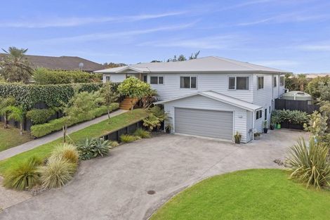 Photo of property in 8 Puka Place, Raglan, 3225
