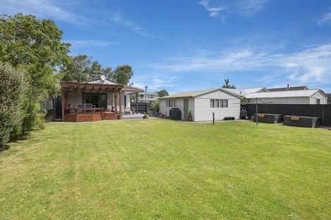 Photo of property in 27 Momorangi Crescent, Redwood, Christchurch, 8051