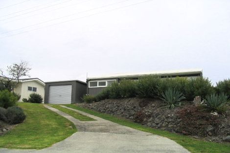 Photo of property in 10 Rangikapiti Road, Coopers Beach, 0420