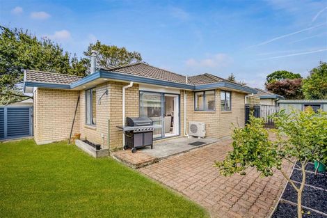 Photo of property in 8 Clover Drive, Henderson, Auckland, 0610