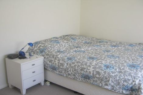 Photo of property in 3/57 Gladstone Road, Northcote, Auckland, 0627