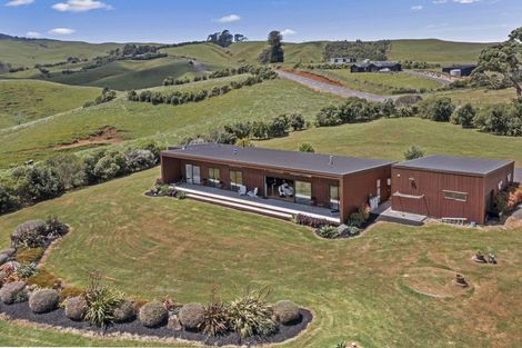 Photo of property in 812 Ruapuke Road, Raglan, 3296