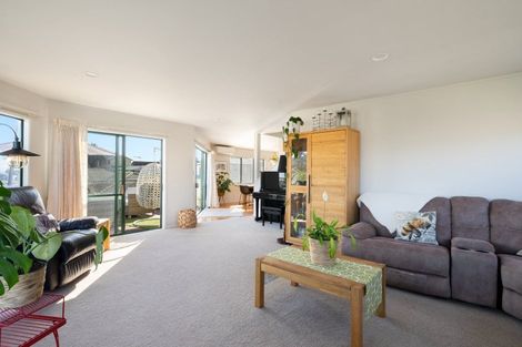 Photo of property in 80b Oceanbeach Road, Mount Maunganui, 3116