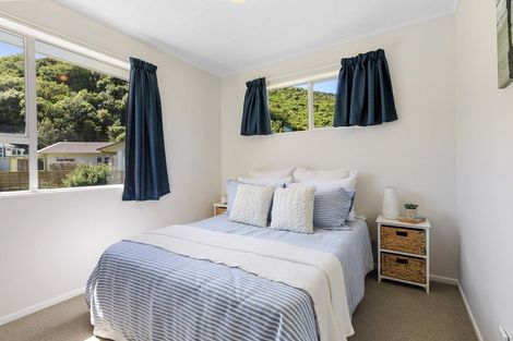 Photo of property in 92 Hazlewood Avenue, Karori, Wellington, 6012