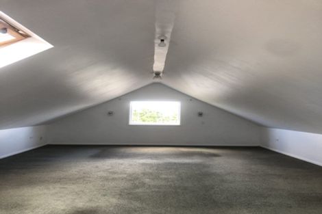 Photo of property in 959 Beach Road, Torbay, Auckland, 0630