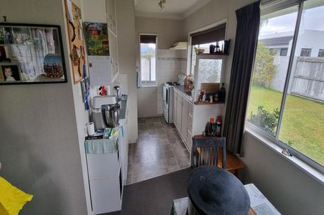 Photo of property in 100 Chapel Street, Otumoetai, Tauranga, 3110