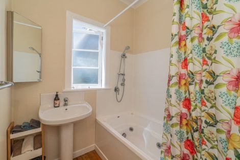 Photo of property in 1/24 Gardner Avenue, New Lynn, Auckland, 0600
