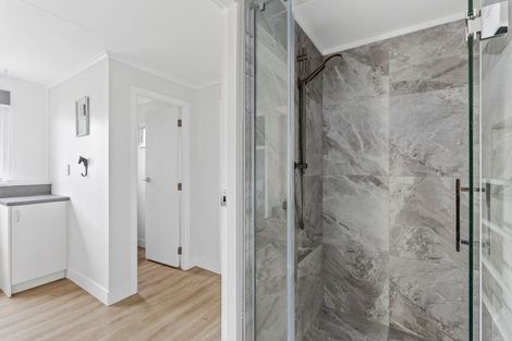 Photo of property in 47 Weld Street, Cambridge, 3434