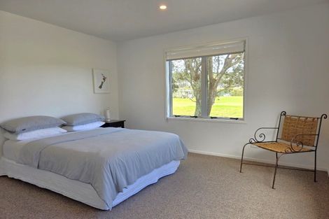 Photo of property in 117 The Fairway, Matarangi, Whitianga, 3592