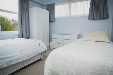 Photo of property in 68 Larsen Crescent, Tawa, Wellington, 5028