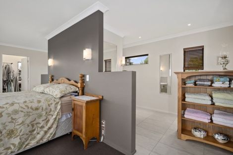 Photo of property in 105 Waikite Road, Welcome Bay, Tauranga, 3175