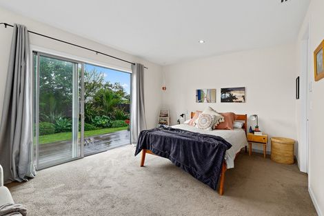 Photo of property in 5 Wrybill Way, Point Wells, Warkworth, 0986