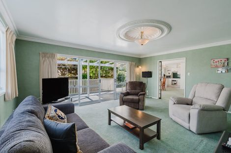 Photo of property in 17 Sandalwood Drive, Dinsdale, Hamilton, 3204