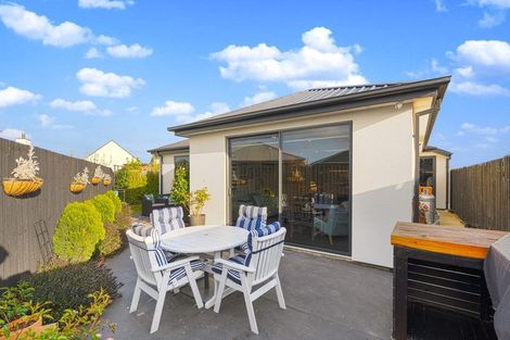 Photo of property in 42 Manakura Street, Russley, Christchurch, 8042