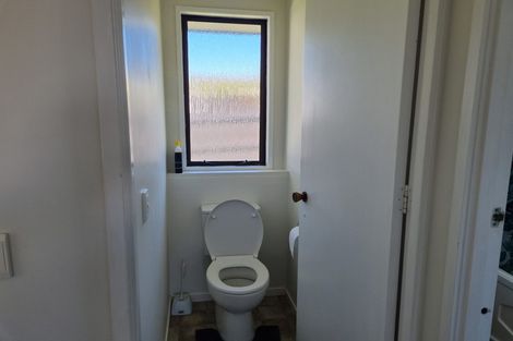 Photo of property in 2/15 Washington Avenue, Snells Beach, 0920